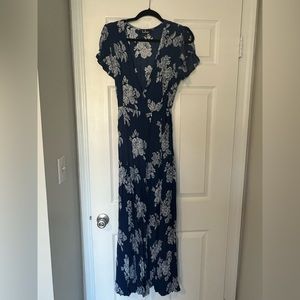 small, lulu’s, floral wrap dress